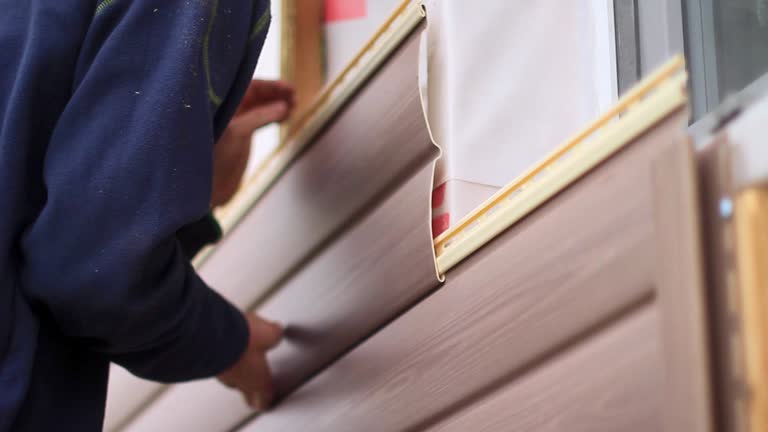 Best Siding Removal and Disposal  in Steele, AL